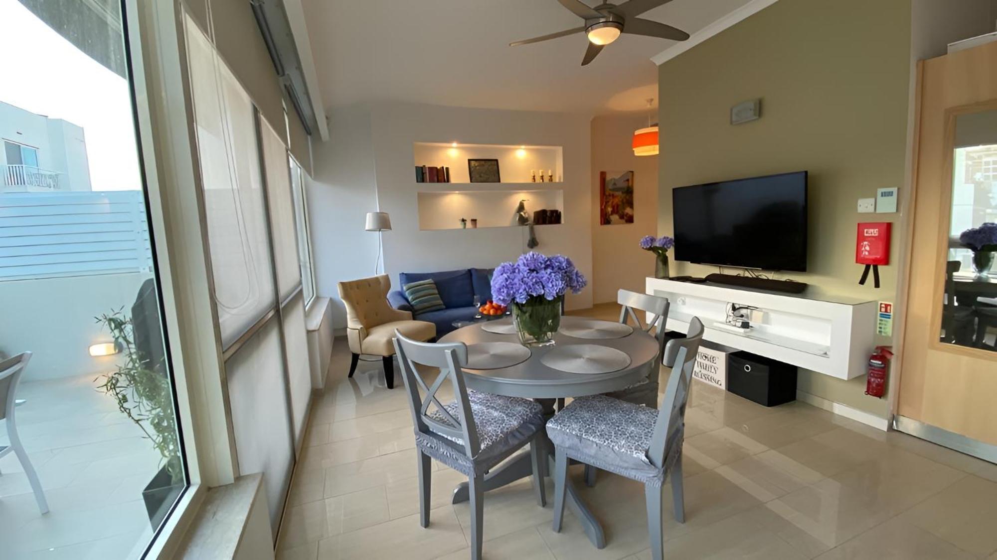 Appartement Sliema Cosy Penthouse With Bbq Extérieur photo