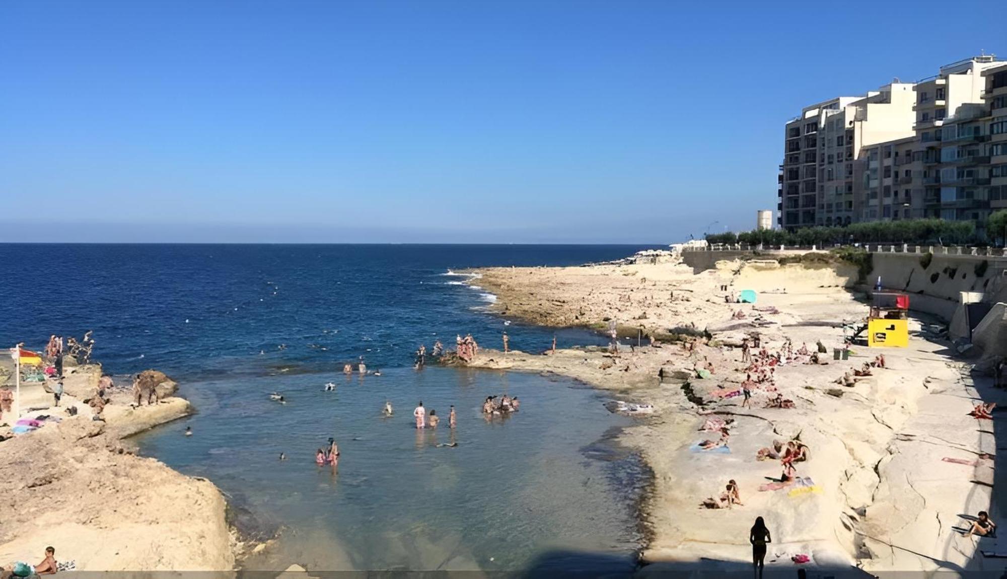 Appartement Sliema Cosy Penthouse With Bbq Extérieur photo